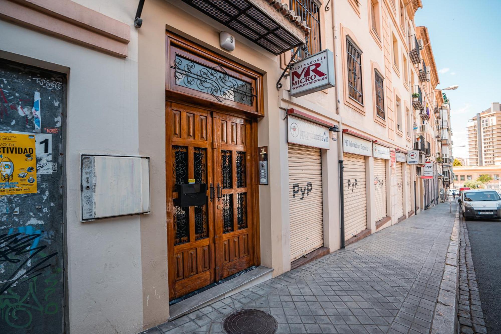 Qh Plaza San Isidro Apartment Granada Exterior photo